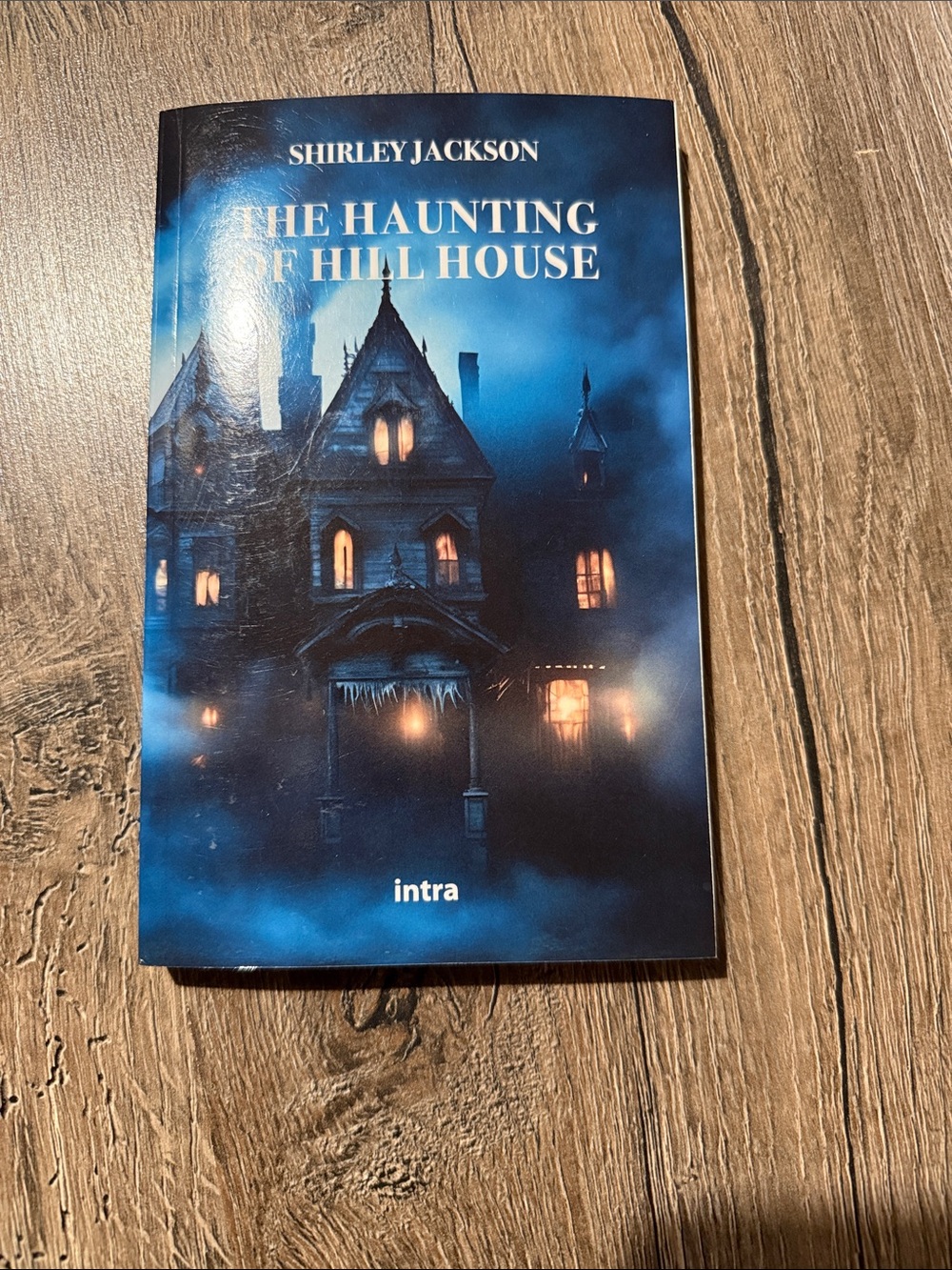 Shirley Jackson "The Haunting of Hill House" — Paperback